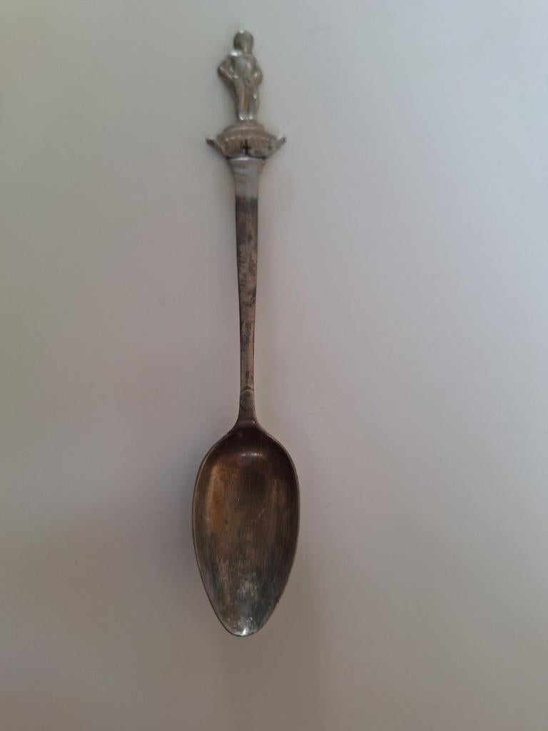 Theelepeltje Manneke pis - Bruxelles Verzilverd, Ophalen