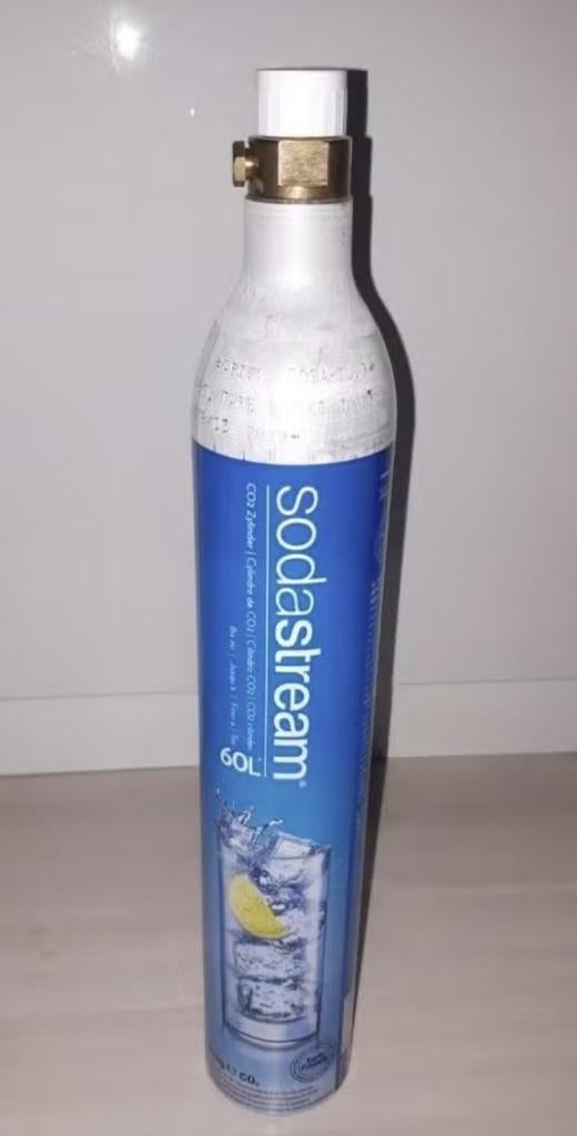 Volle Sodastream fles, 15 euro (heb er meerdere), Ophalen of Verzenden, Nieuw