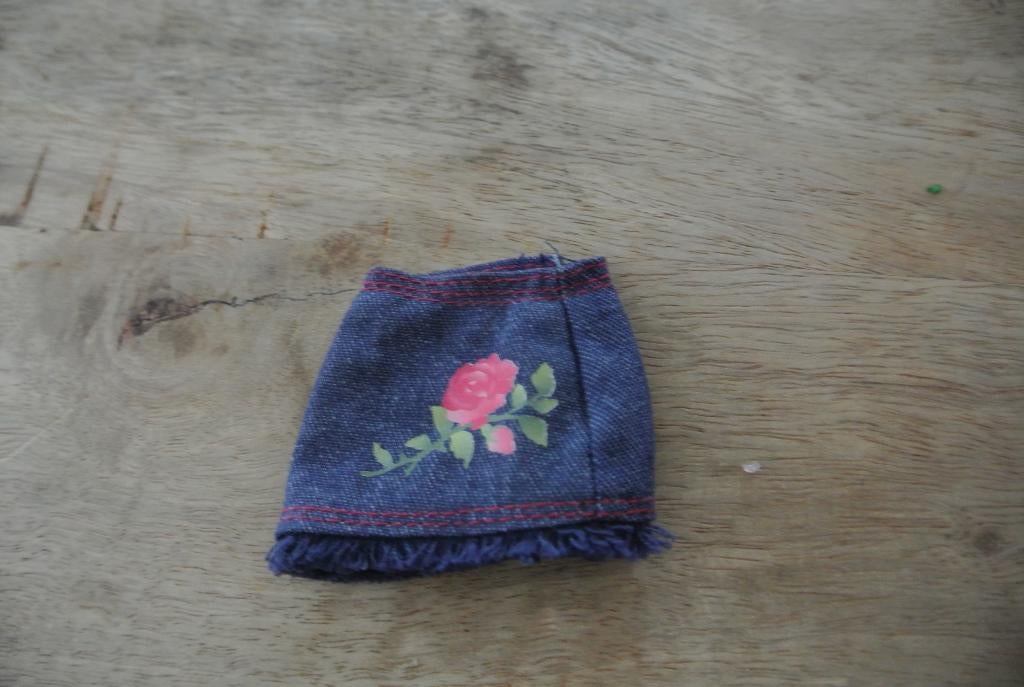 Barbie Kleertjes Really Rosy/ nr 210, Ophalen of Verzenden, Zo goed als nieuw, Kleertjes