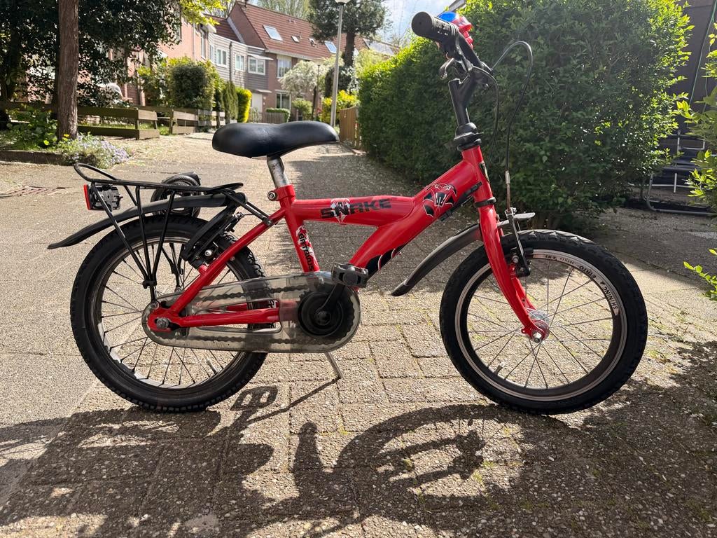 Rode Batavus Snake kinderfiets 16 inch, Fietsen en Brommers, Ophalen, Gebruikt, 16 tot 20 inch