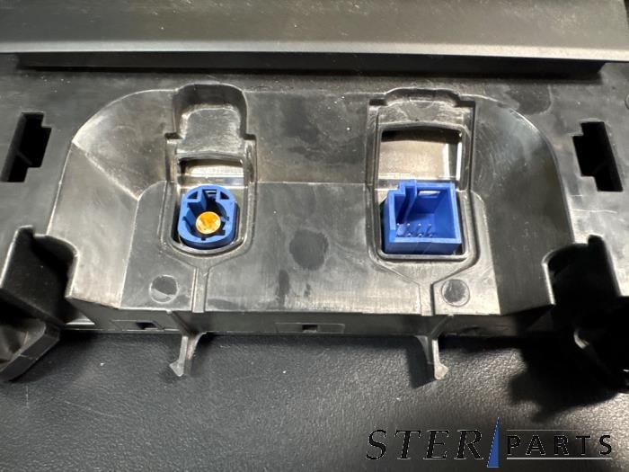 Navigatie Display van een Mercedes C-Klasse, Gebruikt, -, Ophalen of Verzenden, -