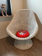 Witte Rotan Kuipstoel - Vintage Stijl met gratis kussentje, Ophalen, Gebruikt, Wit, Riet of Rotan