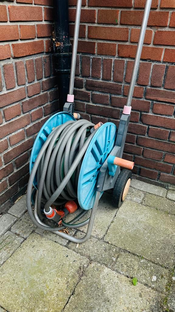 Gardena Tuinslanghaspel met 30 meter slang, Tuin en Terras, Tuinslangen, Ophalen, Gebruikt, Tuinslanghaspel