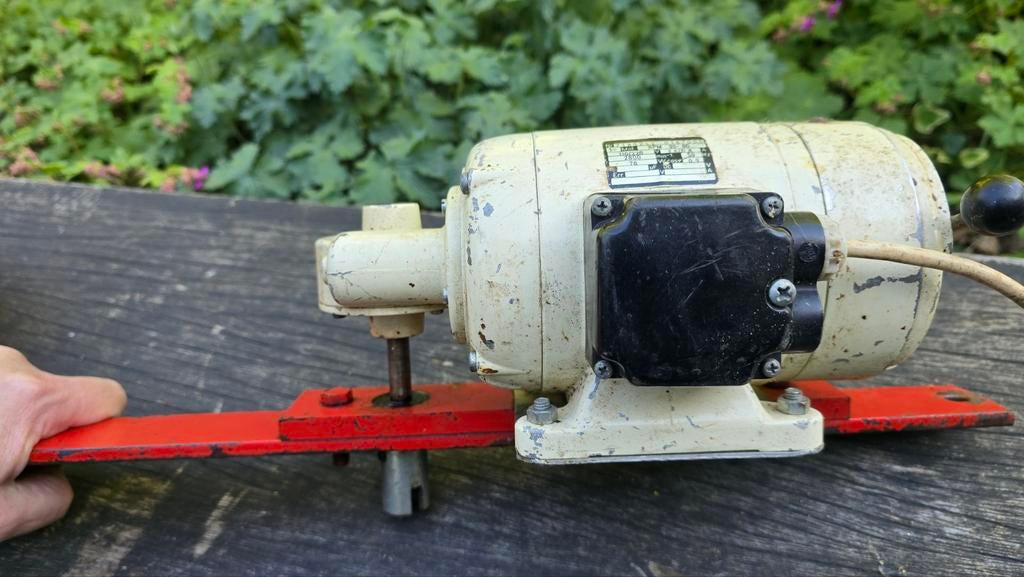 Honing Slingermotor voor Imker - Snelheid Regelbaar, Ophalen of Verzenden, Gebruikt, Elektromotor