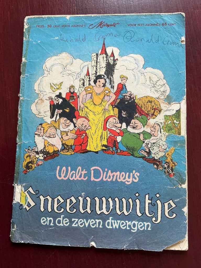 Sneeuwwitje, Eén stripboek, Ophalen of Verzenden, Gelezen