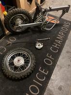 Mooi basis KTM 50 sx frame + paar toebehoren, Ophalen, Zo goed als nieuw, Overige typen