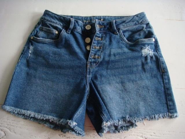 Jeans short knoopsluiting gerafeld - maat 38, Blauw, Ophalen of Verzenden, Zo goed als nieuw, W30 - W32 (confectie 38/40)