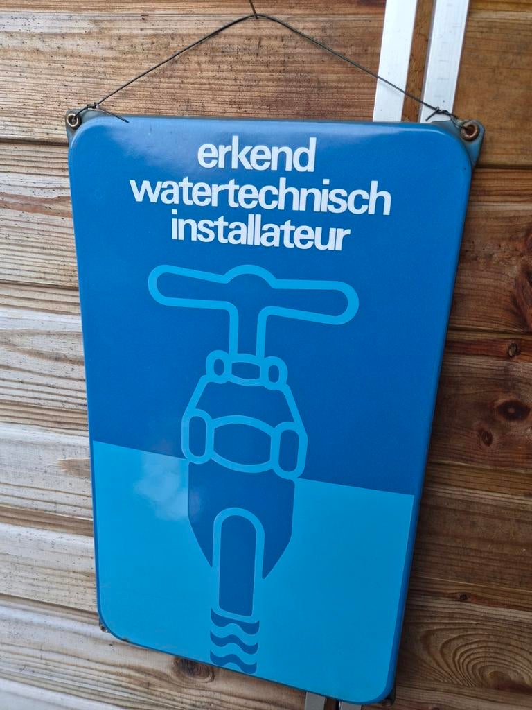 Vintage Emaille Bord "Erkend Watertechnisch Installateur", Ophalen of Verzenden