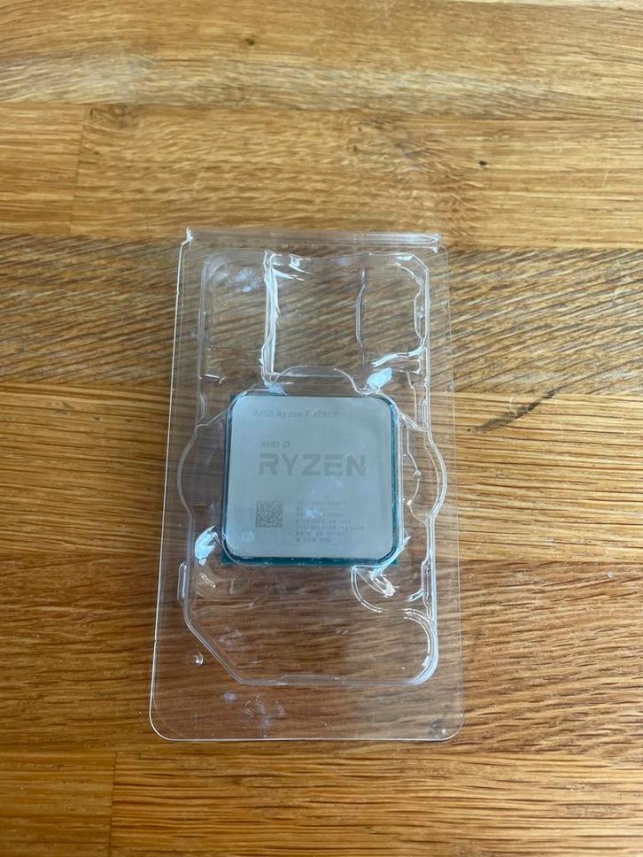 AMD Ryzen 7 3700x CPU, Computers en Software, Processors, Zo goed als nieuw, 8-core, 3 tot 4 Ghz, Ophalen of Verzenden