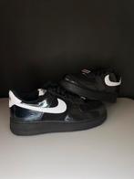 NIKE AIR FORCE 1 LOW '07 GLAM ROCK BLACK WHITE - maat 44.5, Zwart, Nike, Nieuw, Ophalen of Verzenden