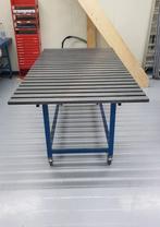 Lastafel met bankschroef + 3 lasmagneten – 231,5 x 120 cm, Doe-het-zelf en Verbouw, Werkbanken, Ophalen, Nieuw, Bankschroef