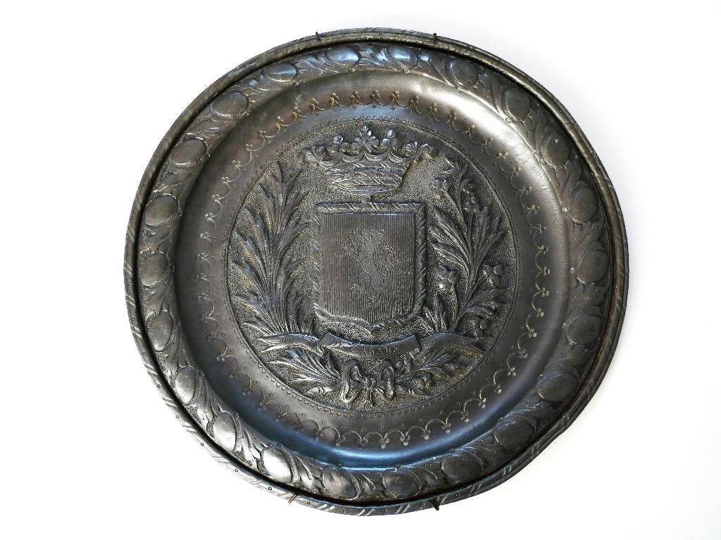 Tinnen bord Familie wapen De Casaux Frankrijk heraldiek, Antiek en Kunst, Antiek | Tin, Ophalen of Verzenden