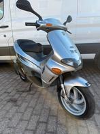⭐️Gilera runner darkdream brom 16860 km zilvergrijs⭐️, Fietsen en Brommers, Scooters | Piaggio, Ophalen of Verzenden, Zo goed als nieuw
