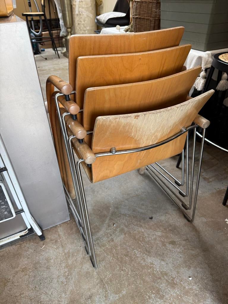 Thonet stoelen 4x, Huis en Inrichting, Stoelen, Ophalen, Gebruikt, Bruin, Vier