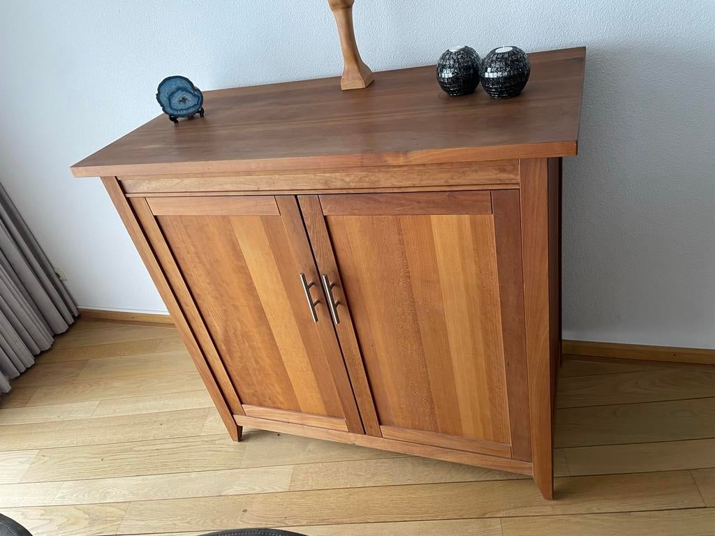 Houten kast met twee deuren TV meubel, Ophalen of Verzenden, Gebruikt