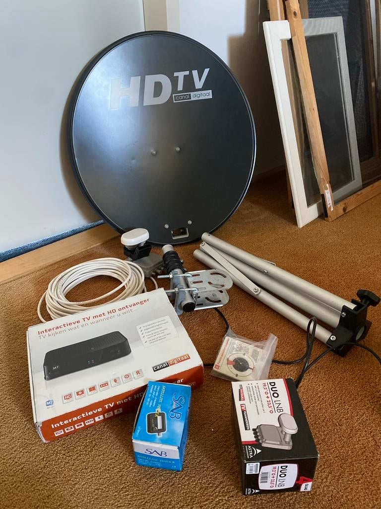 Complete Canal Digitaal HD TV Satelliet Set met Ontvanger, Ophalen of Verzenden, Gebruikt, (Schotel)antenne, Overige merken