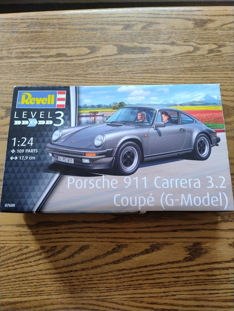 Revell 1/24 Porsche 911 Carrera 3.2 Coupé (G-Model) nieuw, Auto, Revell, Groter dan 1:32, Nieuw