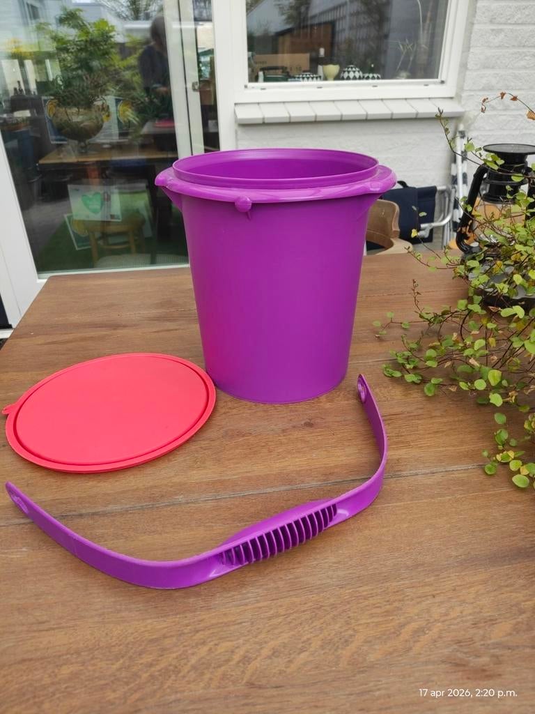 Tupperware wasemmer compleet met deksel en hengsel, Ophalen of Verzenden, Gebruikt, Paars, Overige typen
