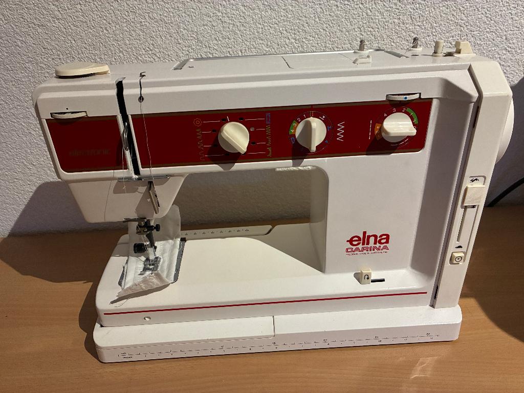 Sterke Elna Air Electronic SU naaimachine in zeer goede staa, Ophalen, Zo goed als nieuw, Naaimachine, Overige merken