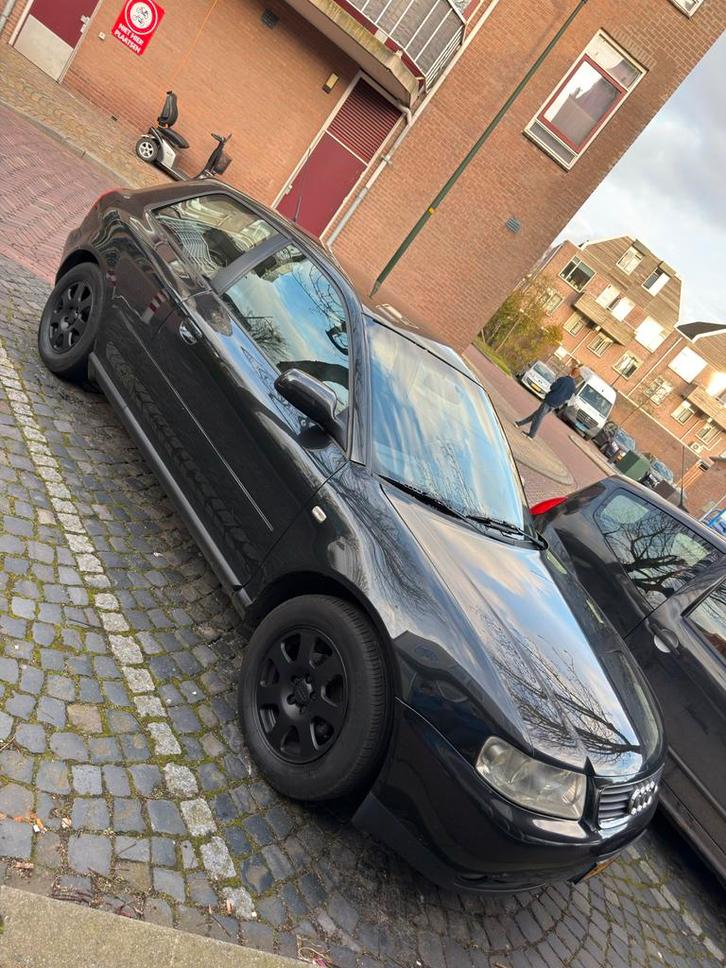 Audi A3 1.6 75KW 3D 2001 Zwart, Auto's, Audi, Particulier, A3, Benzine, C, Hatchback, Handgeschakeld, Origineel Nederlands, Zwart