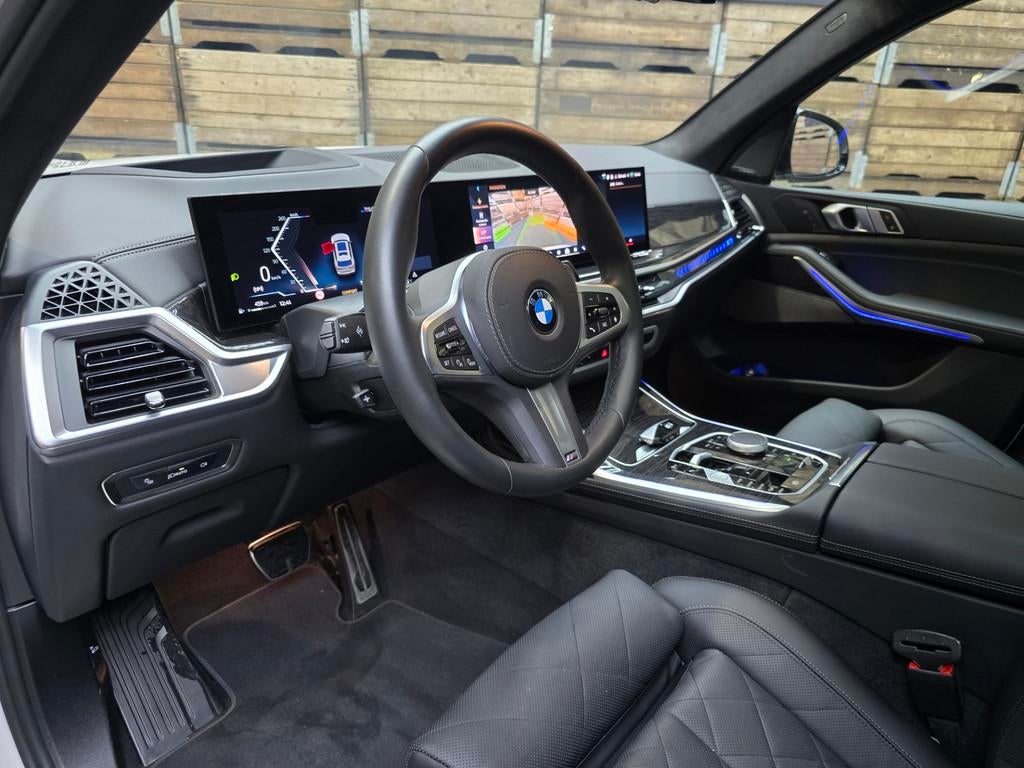 BMW X7 4.0 D M Sport Pano Softclose Ambiente Camera Leder Na, Auto's, BMW, Automaat, Gebruikt, Zwart, 7 stoelen