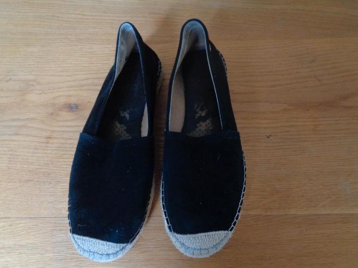 Fred de la Bretonniere zwarte suede espadrilles:mt 37, Kleding | Dames, Schoenen, Zo goed als nieuw, Espadrilles of Moccasins