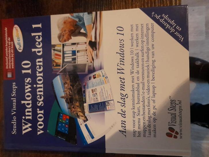 Windows 10 voor senioren deel 1 - Studio Visual Steps, Boeken, Informatica en Computer, Zo goed als nieuw, Besturingssystemen