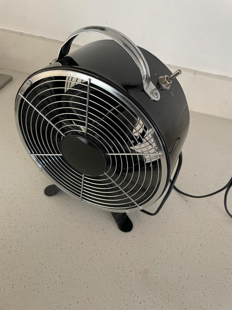 “Bedside” of tafel ventilator, vintage look, Ophalen of Verzenden, Zo goed als nieuw, Tafelventilator