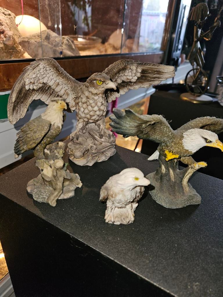Adelaar beeldjes, Ophalen of Verzenden, Zo goed als nieuw, Beeldje of Figuurtje