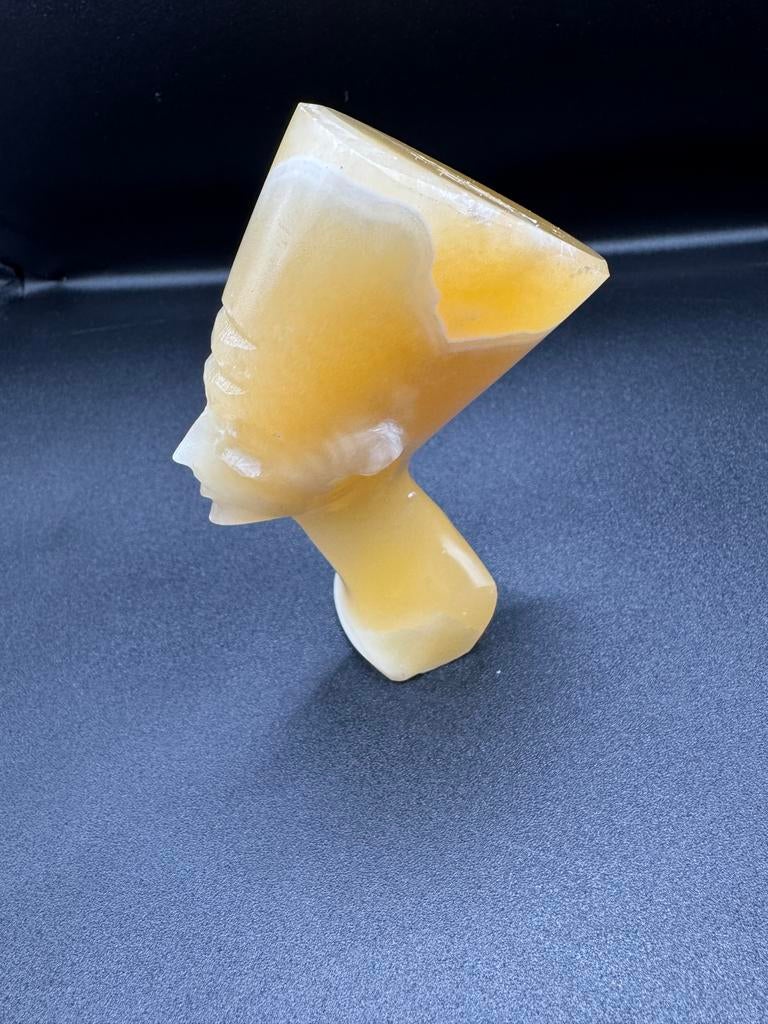 Buste Nefertiti van Onyx - Egyptische decoratie, Ophalen of Verzenden, Zo goed als nieuw, Mens