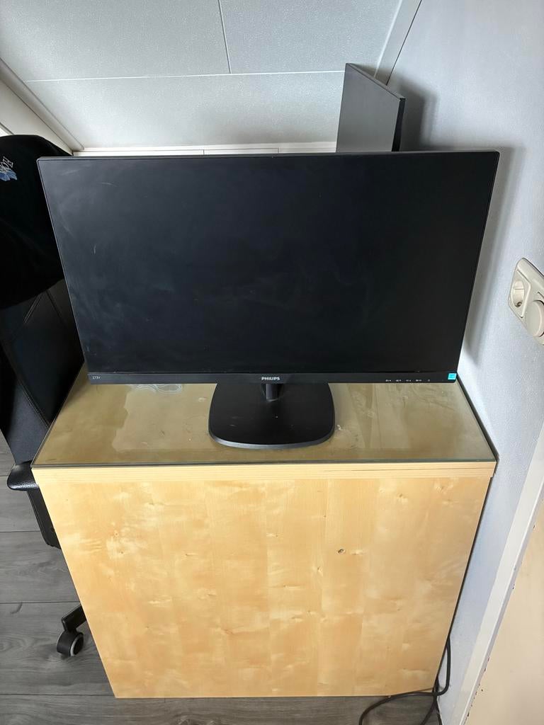 2x Philips 273V 27 inch Full HD Monitor (2019), Computers en Software, Monitoren, Ophalen, IPS, Full HD, 60 Hz of minder