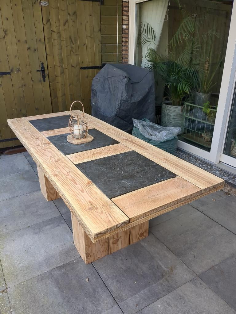 Stoere degelijke douglas tuintafel met natuurstenen tegels, Ophalen, Gebruikt, Rechthoekig, Hout