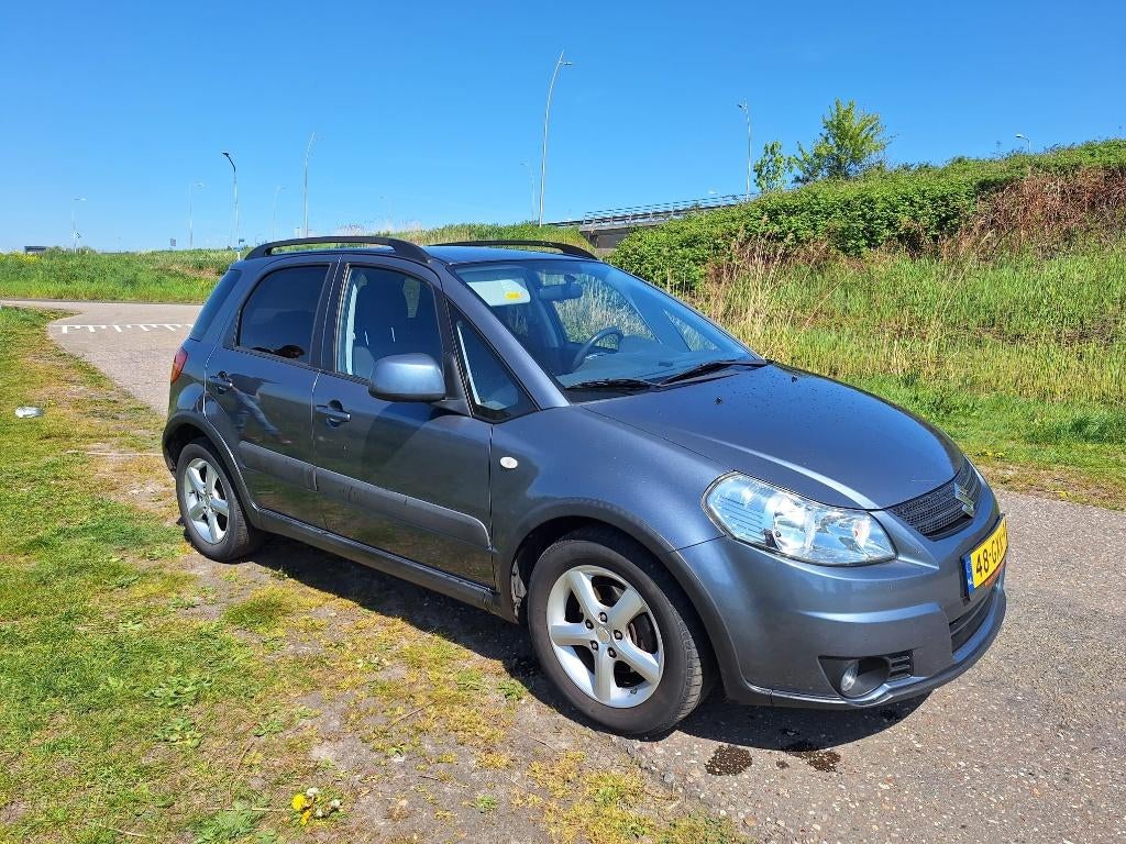 Nette Suzuki SX4(2008)–Benzine–Airco–Navigatie–Lage km-stand, Auto's, Voorwielaandrijving, 4 cilinders, 49 €/maand, Origineel Nederlands