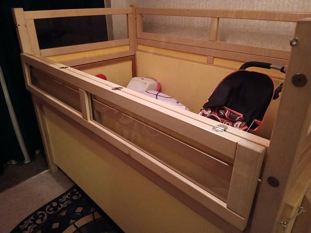 Speciaal bed, Ophalen, Gebruikt, Eenpersoons, Beige