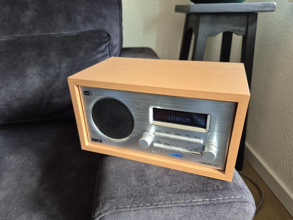 DAB plus radio, Audio, Tv en Foto, Radio's, Ophalen of Verzenden, Zo goed als nieuw