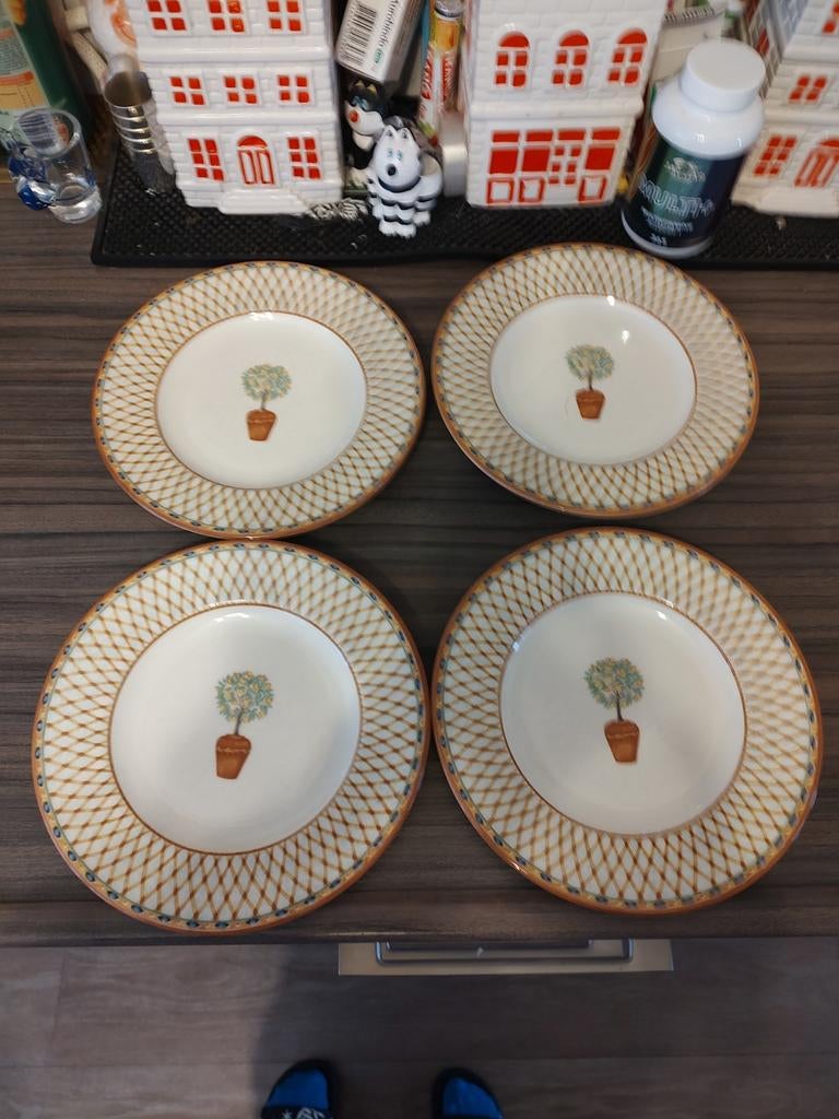 Johnson Bros Lemon Tree ontbijtborden, Ophalen of Verzenden, Zo goed als nieuw, Bord(en), Overige stijlen