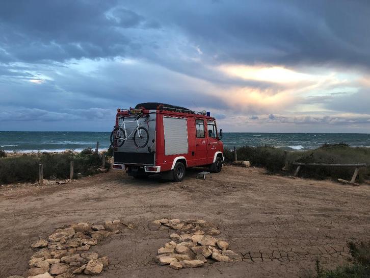 Brandweerwagen Mercedes 609D Dubbellucht C1 rijbewijs, Auto's, Mercedes-Benz, Particulier, Overige modellen, Diesel, Overige carrosserieën