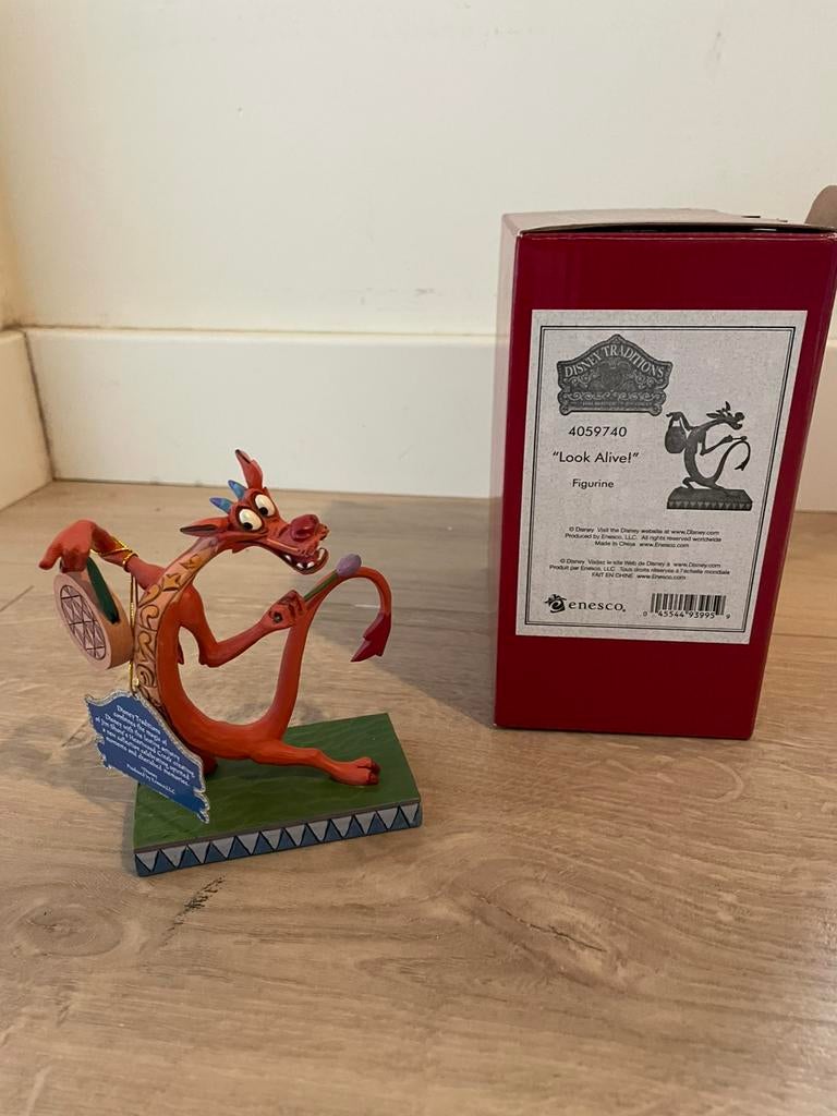 Disney traditions MUSHU "Look Alive!" Personality Pose, Verzamelen, Disney, Ophalen of Verzenden, Overige figuren, Zo goed als nieuw