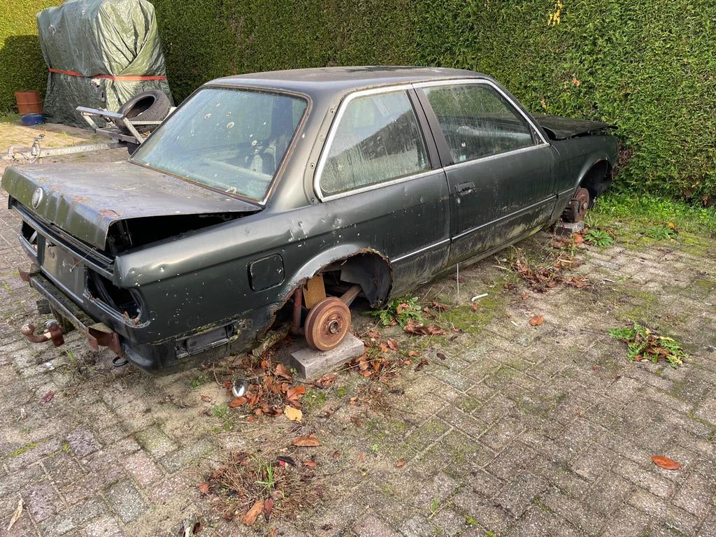 Bmw e30 320i complete techniek met chassie zonder kent, Ophalen, BMW