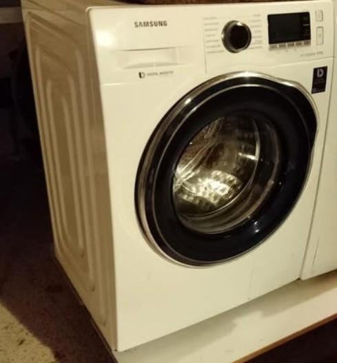 Samsung eco bubble wasmachine 8.0kg. Staat in Schoorl, Ophalen, 6 tot 8 kg, Handwasprogramma, 1600 toeren of meer