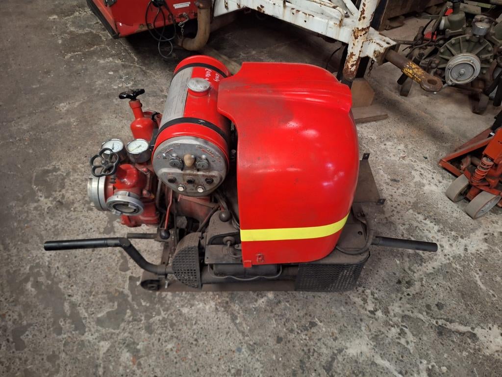 Ziegler waterpomp met Volkswagen motor, Ophalen, Gebruikt, Handmatig