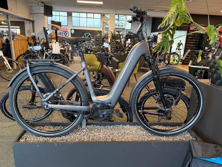 Direct leverbaar Cube Kathmandu hybrid Comfort pro!!!, Fietsen en Brommers, Elektrische fietsen, Nieuw, Cube, 50 km per accu of meer