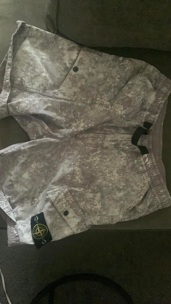 Stone island korte broek, Ophalen of Verzenden, Zo goed als nieuw