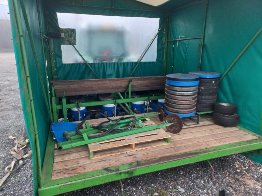 Plantmachine ferrari koolplanter, Volle zon, Vaste plant, Bloeit niet, Ophalen