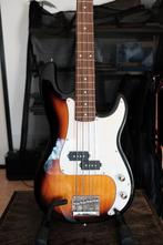 Bass gitaar, Ophalen, Zo goed als nieuw