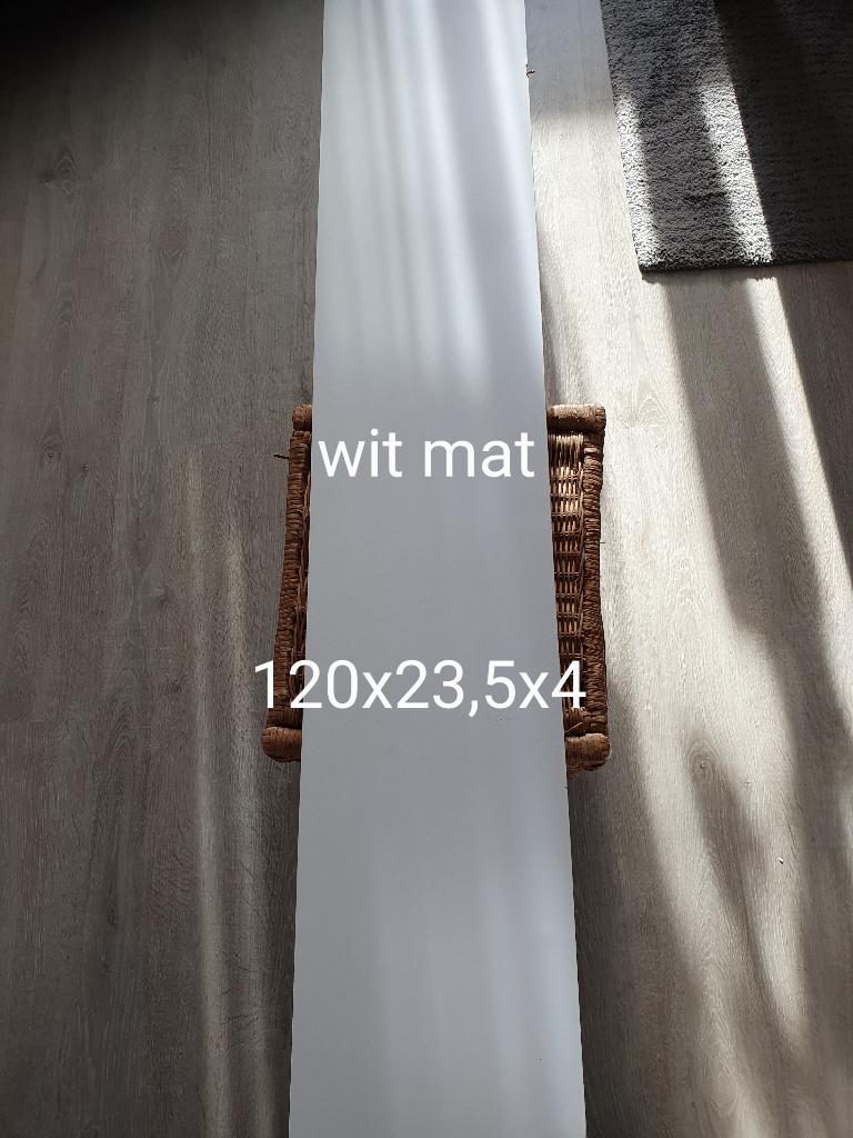 Wandplank, wit mat, afmeting: 120x23,5x4, Ophalen, Gebruikt
