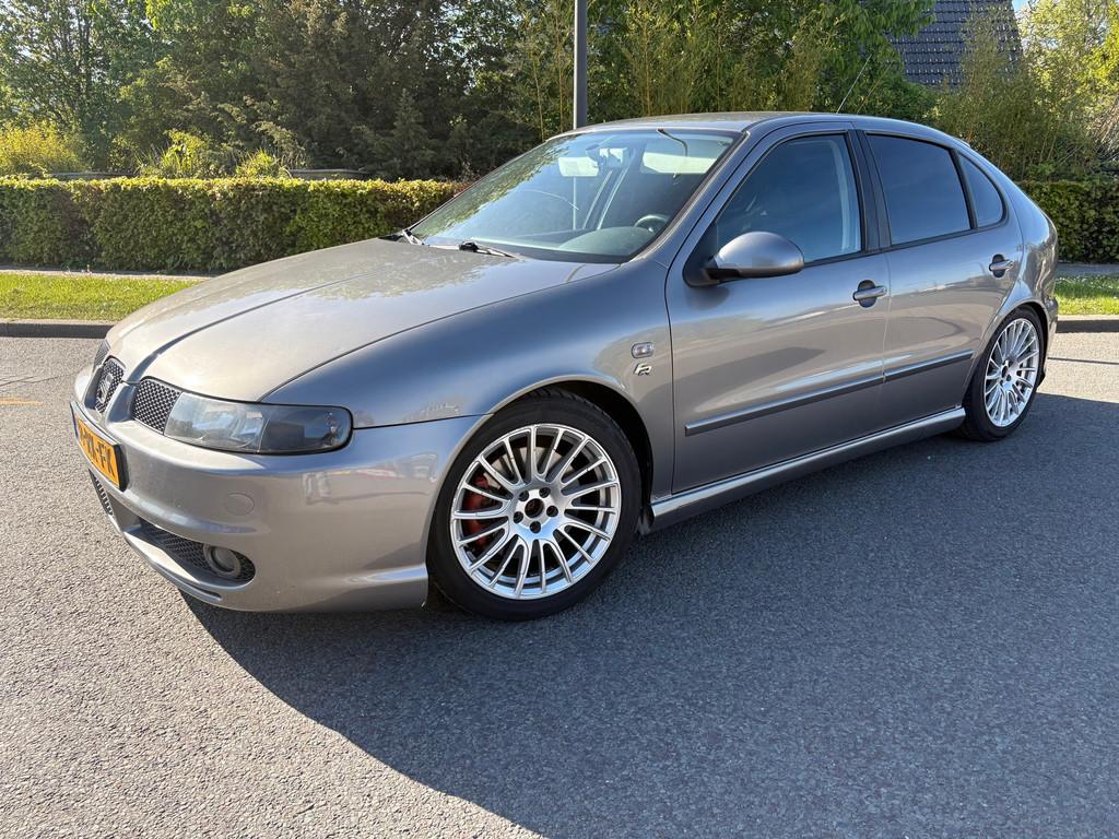 Seat Leon 1.8-20VT FR Topsport 250PK|Verlaagd|Cruise|D-riem, Auto's, Seat, Voorwielaandrijving, Gebruikt, Startonderbreker, 4 cilinders