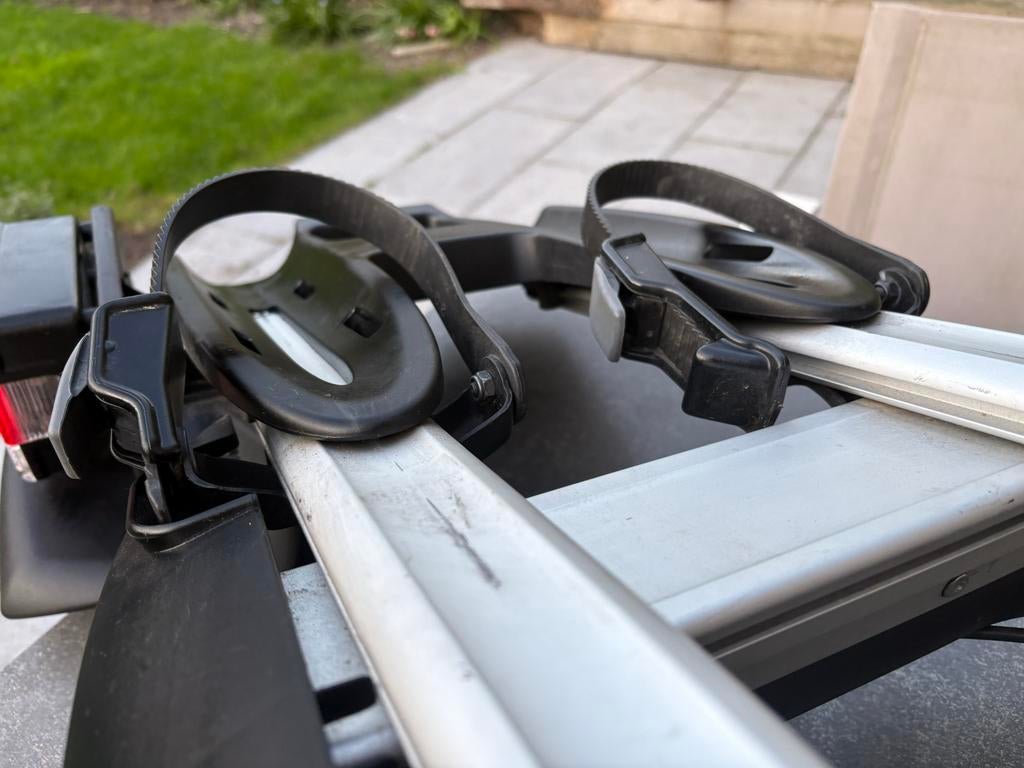 Thule Velocompact 925 fietsendrager voor 2 fietsen, Ophalen, Gebruikt, Elektrische fiets, 2 fietsen