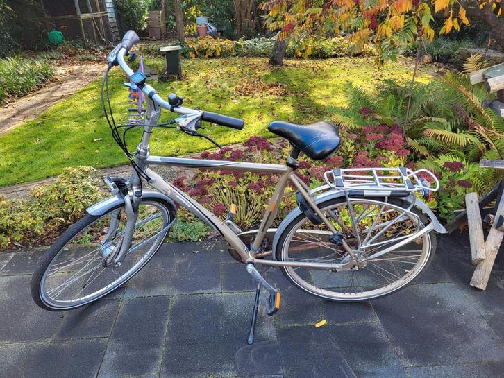 Batavus herenfiets - Opknapper met nieuwe ketting nodig, Fietsen en Brommers, Fietsen | Heren | Herenfietsen, Gebruikt, Batavus