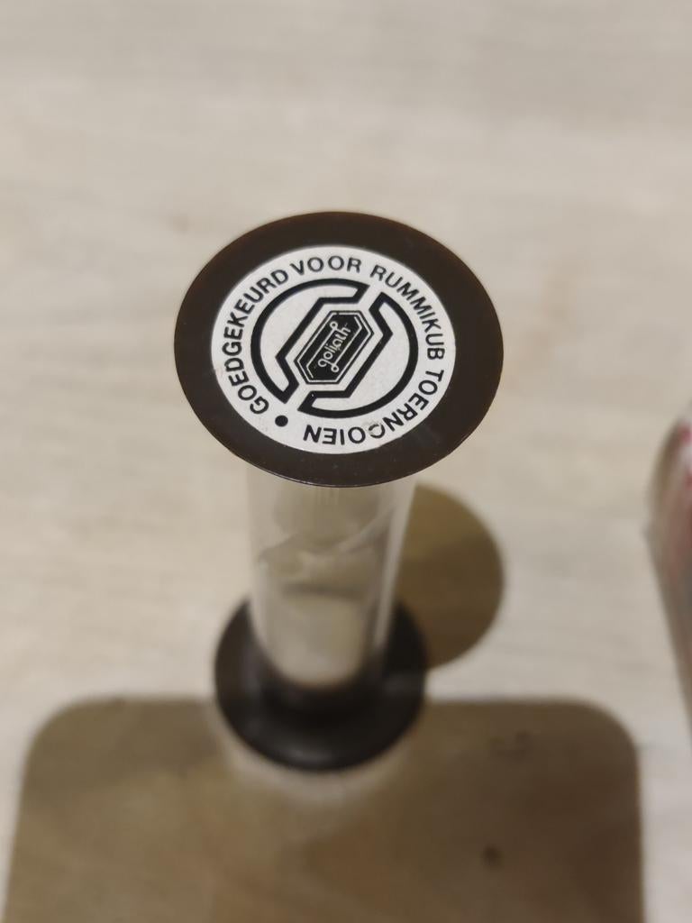 Rummikub officiële zandloper - Vintage Goliath, Gebruikt, Postbus 200, 8050 AE Hattem, Nederland, Ophalen of Verzenden, Info@goliathgames.nl